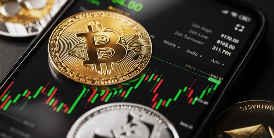 bitcoin and smartphone with data on value